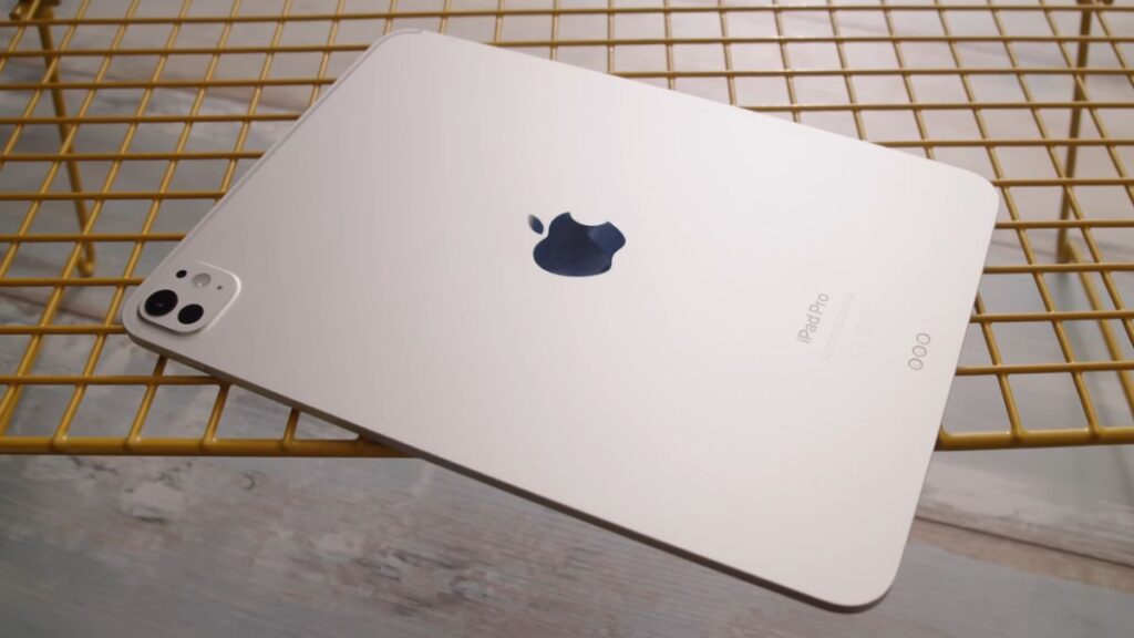 Top 10 Smart Phone Companies In The World,
Apple iPad Pro 11"